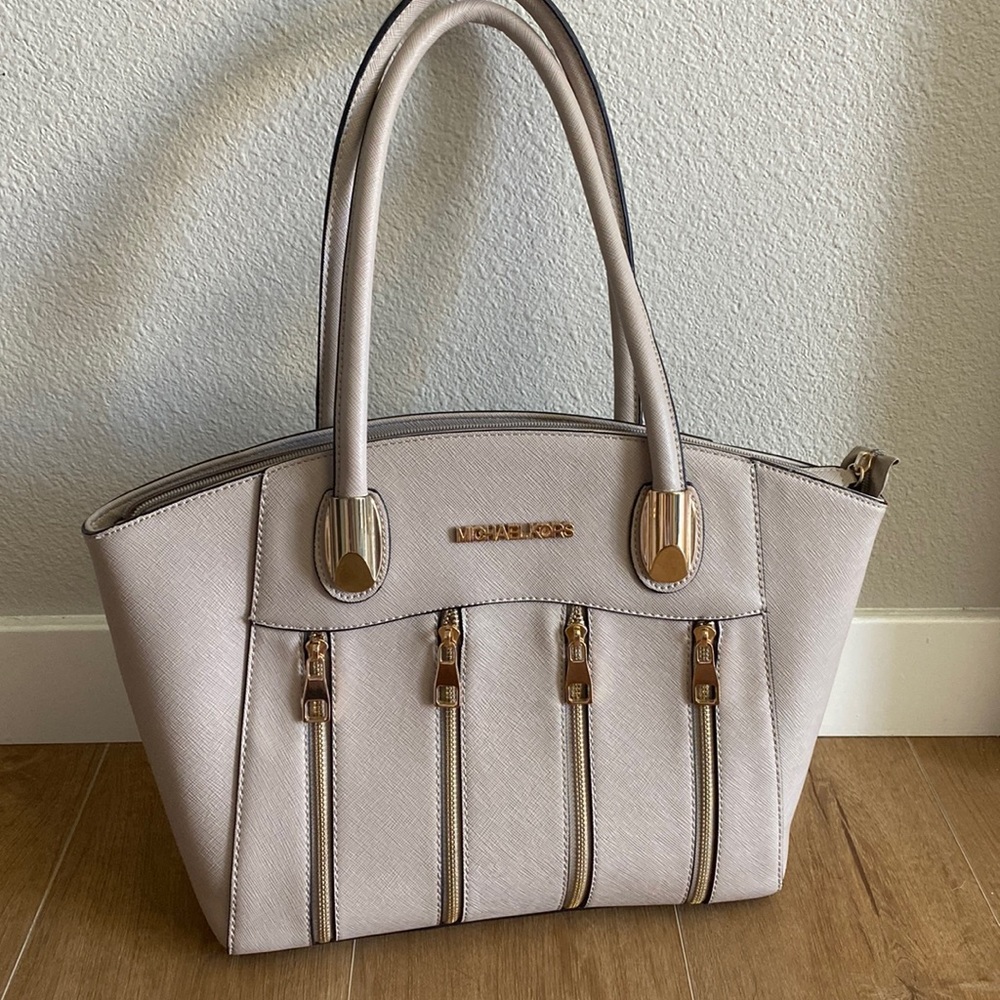 Michael Kors Zip Top Bag